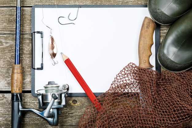 Секреты мастерства береговой рыбалки - экспертные советы и приемы для опытных рыболовов Искусство береговой рыбалки: советы и приемы для профессионалов.